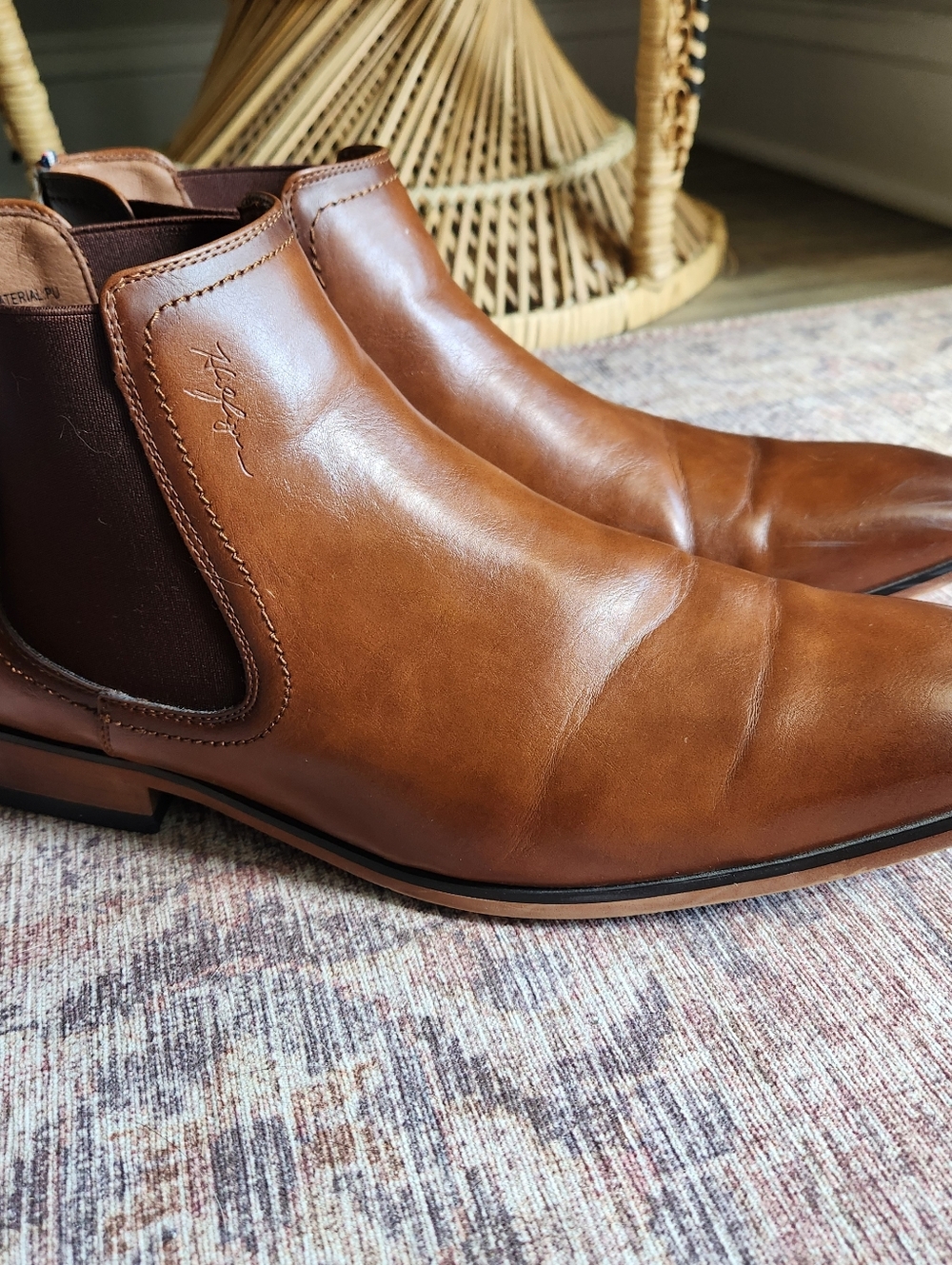 Men's Tommy Hilfiger Syler Slip On Dress Chelsea Boot